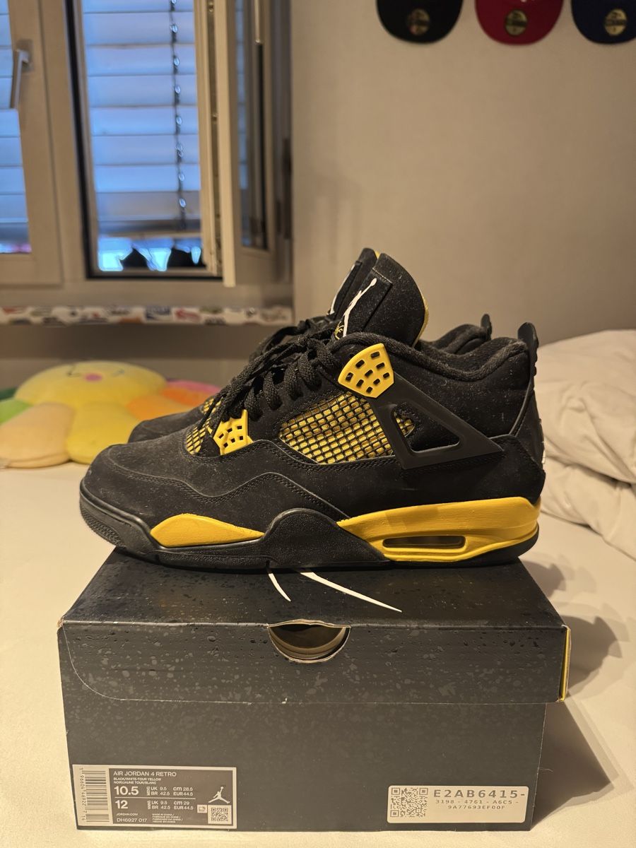 Jordan Scarpe da uomo: Air Jordan 4 Retro Thunder – Usato da Zürich venduto da Higuruma