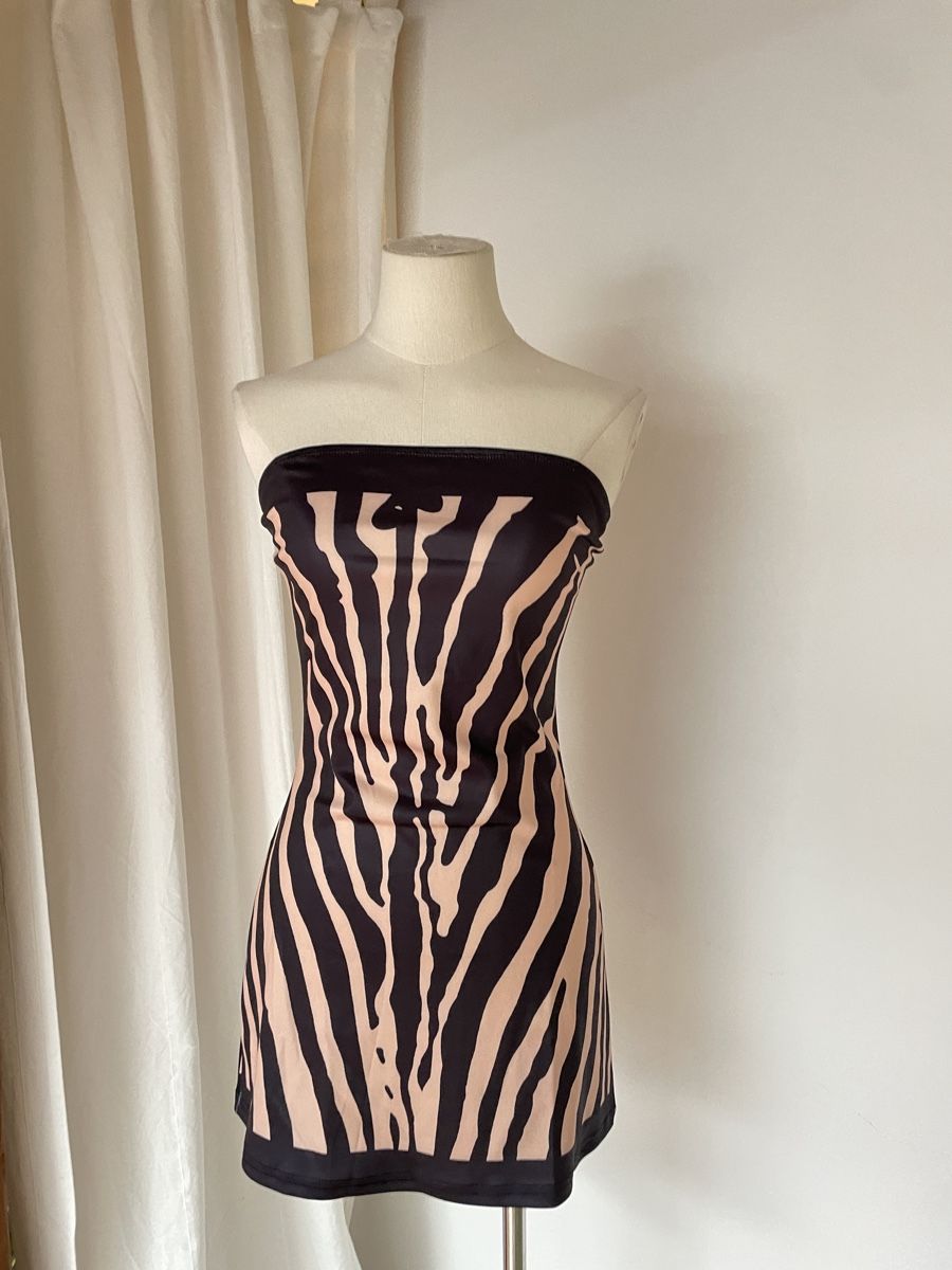 Vestiti: Zebra dress elegant – Nuovo (secondo la descrizione) da Baden venduto da kar_rm7y 1