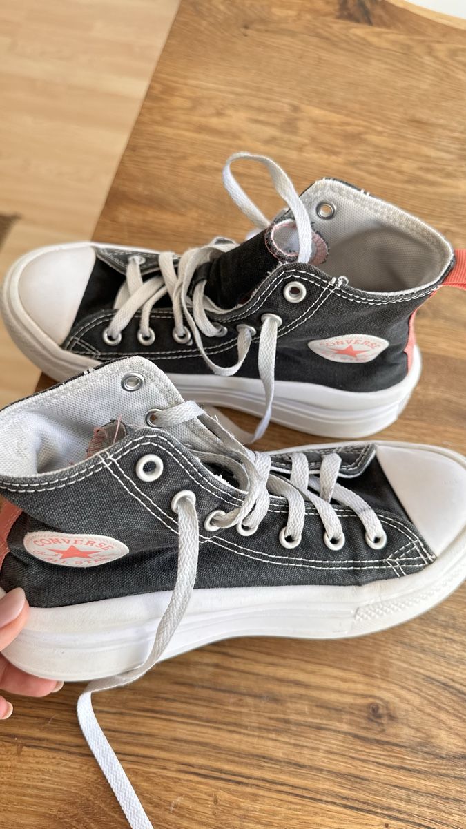 Scarpe per ragazze: All Stars Mädchen  – Usato da Istighofen venduto da clo_9m6d 1