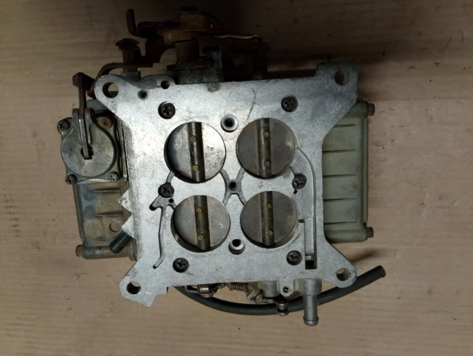 Alle Autoersatzteile: 4-fach Vergaser Holley 1850 – Gebraucht aus Niedergösgen von usc_tt5r 7
