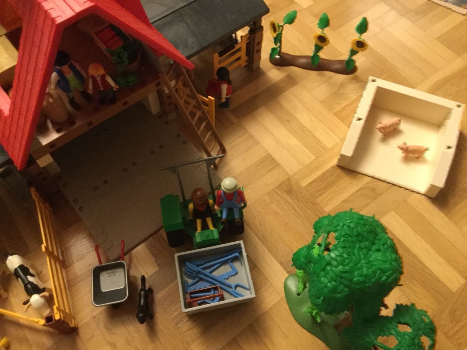 Playmobil Spielzeuge: Grosser Bauernhof – Gebraucht aus Horw von Benny017 2