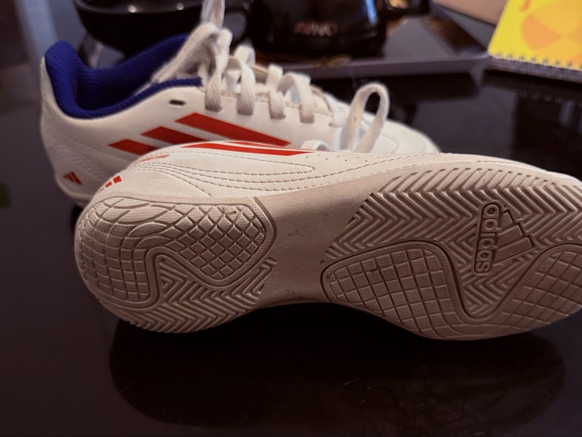 Adidas Scarpe da uomo: Adidas (Deportivo)  – Usato da Vésenaz venduto da rut_pl8d