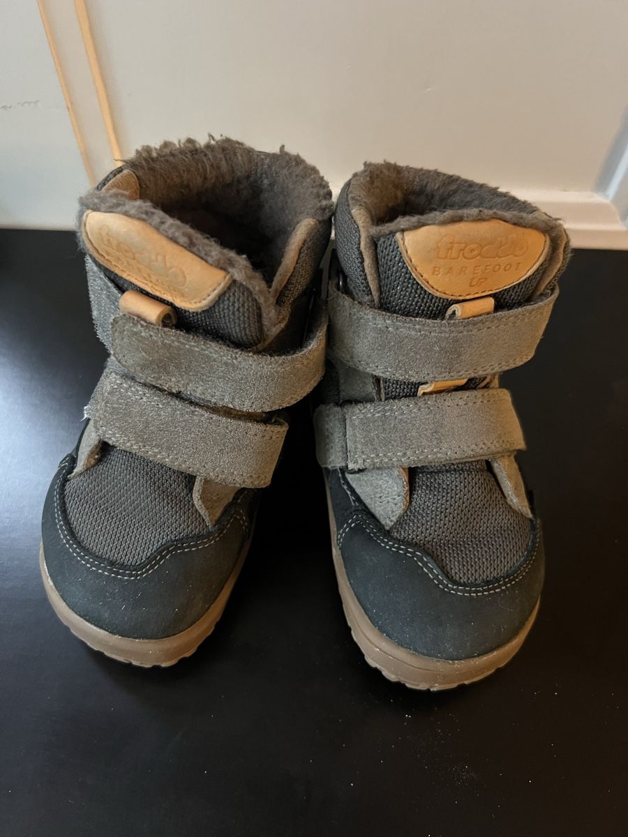 Scarpe da uomo: Froddo Kinderschuhe – Usato da Winterthur venduto da Ti-sa