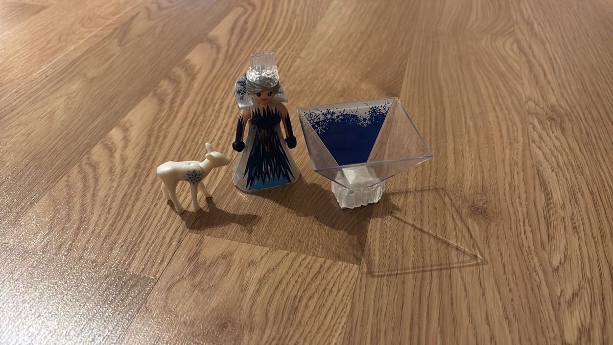Playmobil Giocattoli: 12 Playmobil Figuren – Usato da Rünenberg venduto da ZwergLi100 1