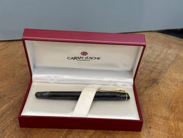 Caran d’Ache Vintage Schreibgerät – marmoriert mit Etui