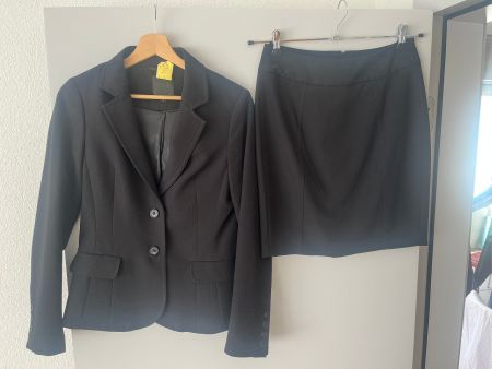 Schwarzer Rock und Blazer InWear, Gr. 34, top Zustand!