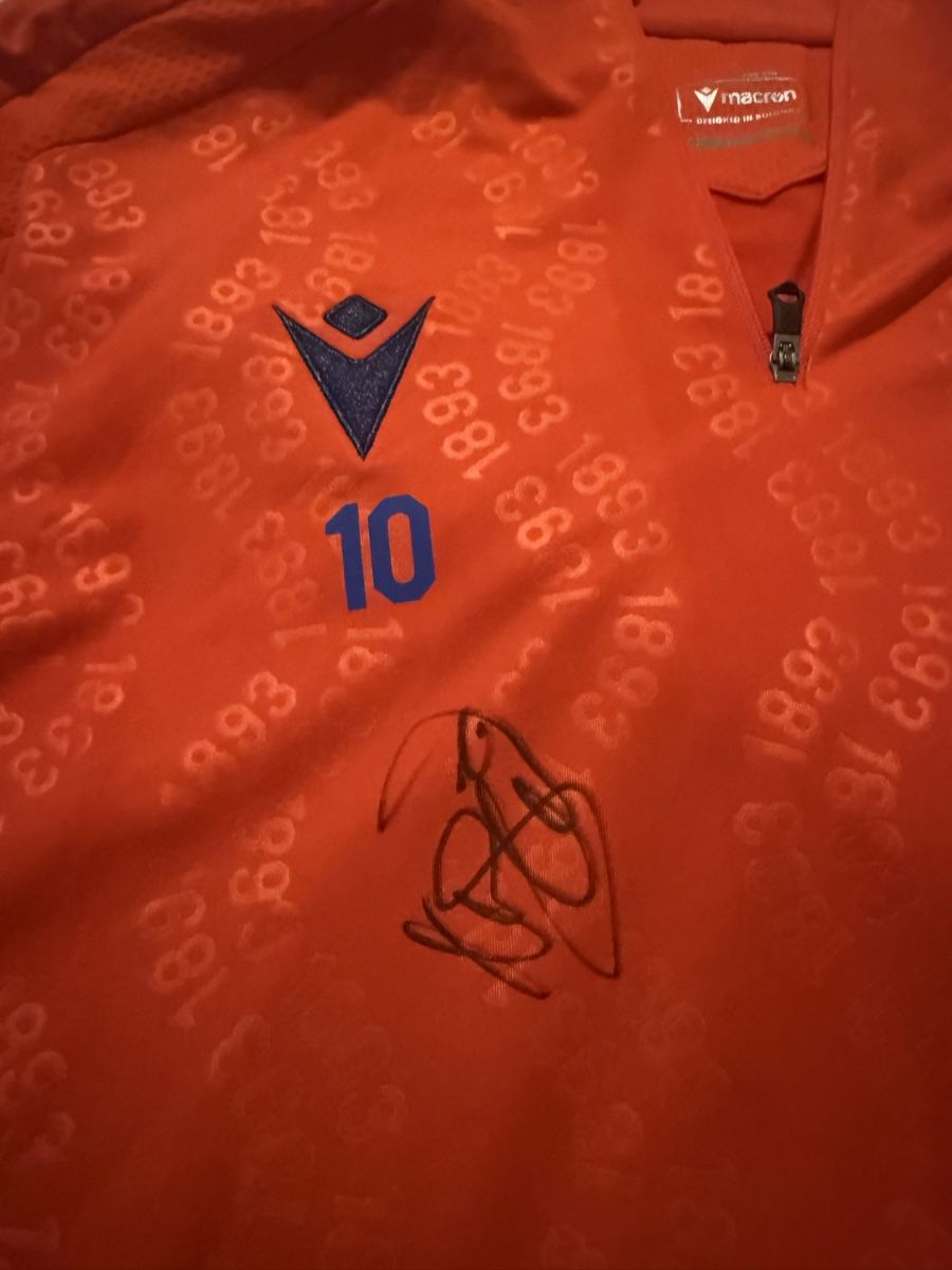 Giacche: FC Basel Shaqiri Trainings Jacke – Usato da Wängi venduto da Hami22 1