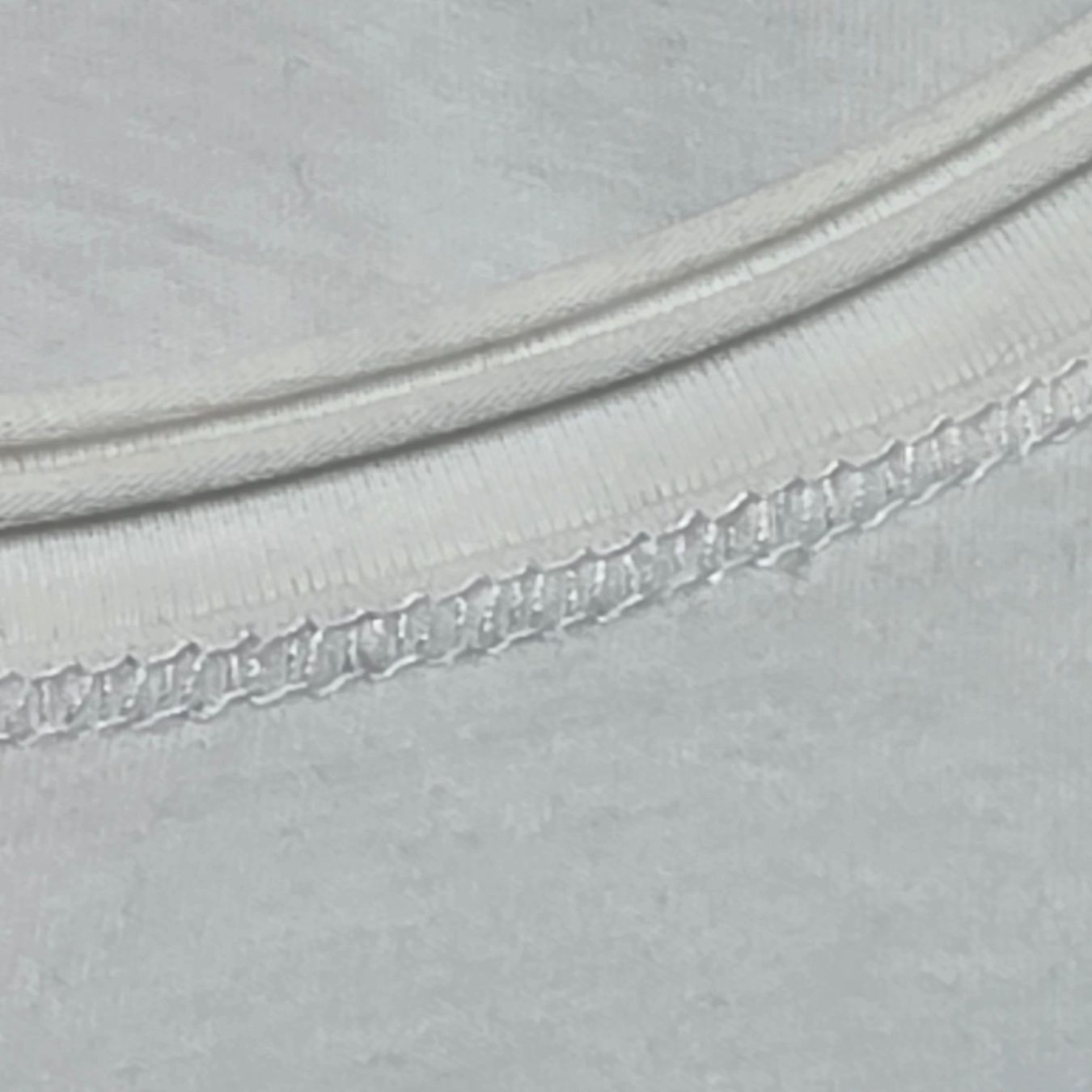 Nile Pulls & Sweat-shirts: 🐸 NILE PULLOVER BASIC XS ROLLBÜNDCHEN WEISS – D'occasion à Môtier (Vully) par Frogs 4