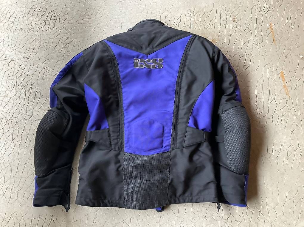 Kleiderpakete: Vêtements moto gore-tex IXS – Gebraucht aus Bougy-Villars von chr_x2m9 1