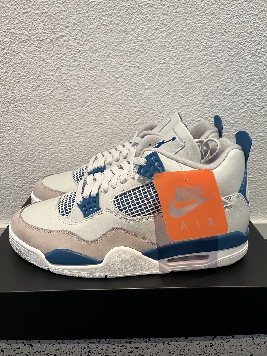 Jordan Scarpe da uomo: Jordan 4 Military Blue EU 43 – Nuovo e nell'imballaggio originale da Neuendorf venduto da Kiwiliblue 2