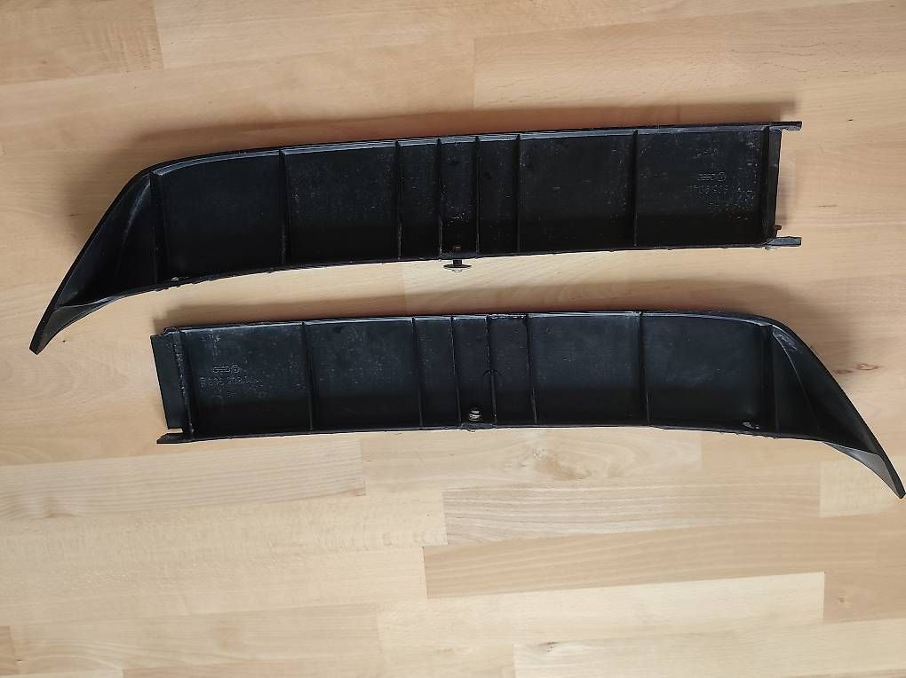 Tutti pezzi di ricambio auto: Spoiler VW Golf GTI mk1  – Usato da La Chaux-de-Fonds venduto da Nivi 1