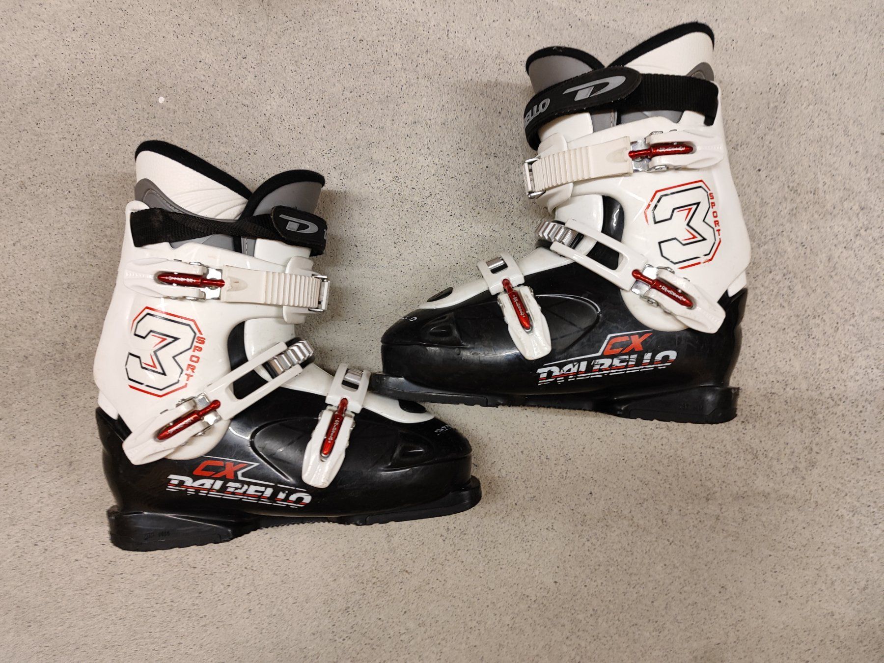 Scarpe per ragazzi: Dalbello CX Skischuhe, 287 mm – Usato da Merenschwand venduto da palyaa