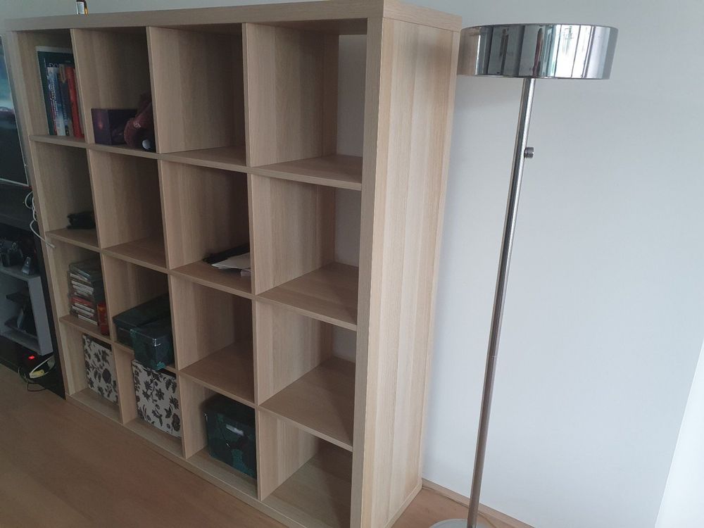 Ikea Kallax shelves, light wood color, 147x147 Kaufen auf Ricardo