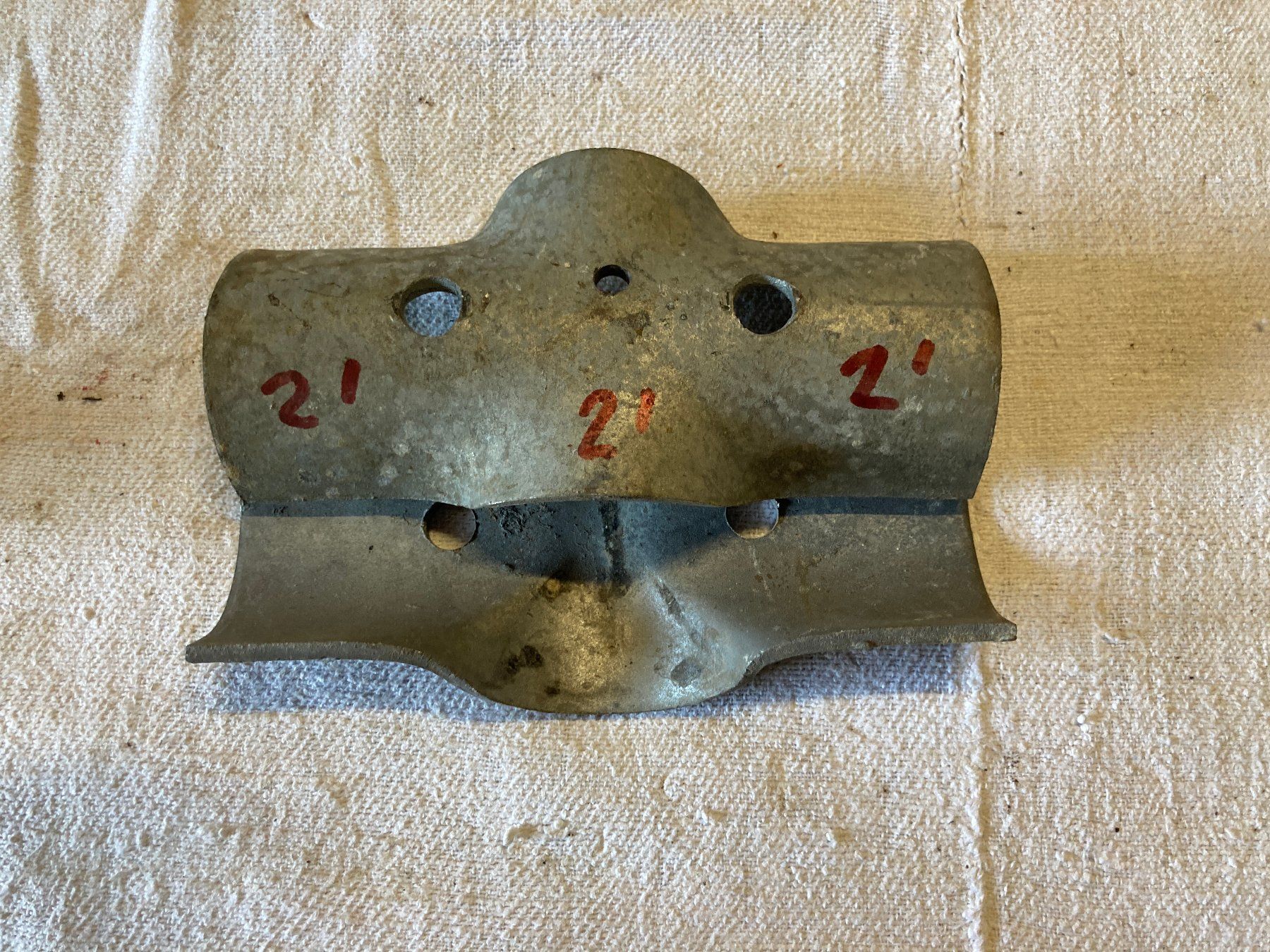 Altro in Accessori per animali: 1 lot de 2 pièces pour barrières cornadis – Usato da Bourrignon venduto da filledemai