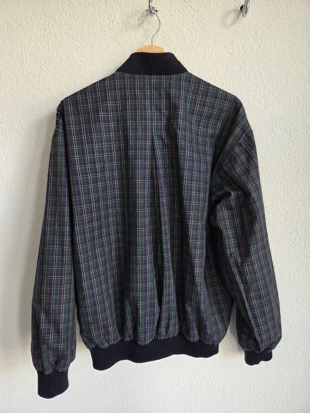 Lacoste Jacken: vintage Lacoste Bomber Jacket Navy Blue Size Large – Gebraucht aus Zürich von ker_r28q 4