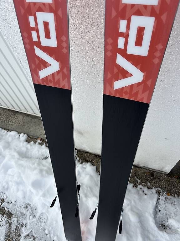 Sci: Ski Völkl freeride100eight W 173cm  – Usato da Veyrier venduto da F000r 2
