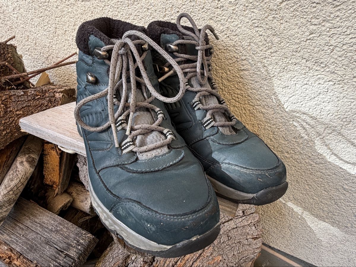 Herrenschuhe: Wanderschuhe/ Trekkingschuhe Grösse 36 unisex – Gebraucht aus Altenrhein von Docdoc