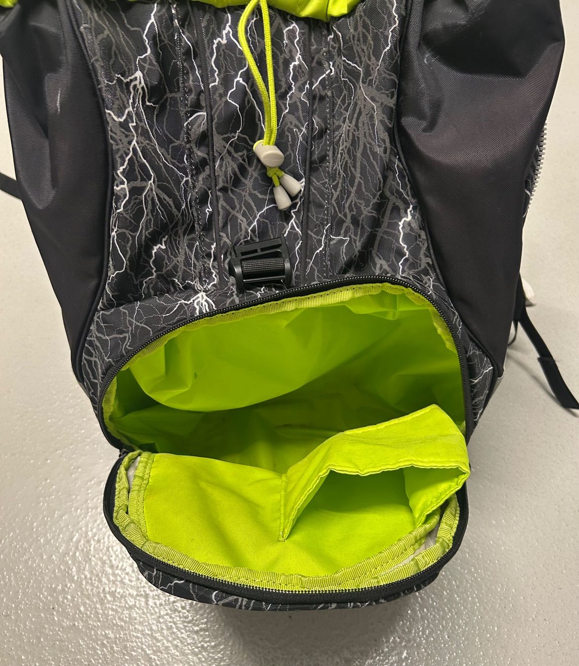 Ergobag Kindertaschen: Ergobag Schulrucksack – Gebraucht aus Walenstadt von Fcbayern7 2