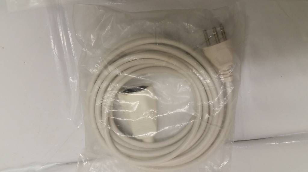 Kabel: Stromkabel – Gebraucht aus Basel von del_rjb8