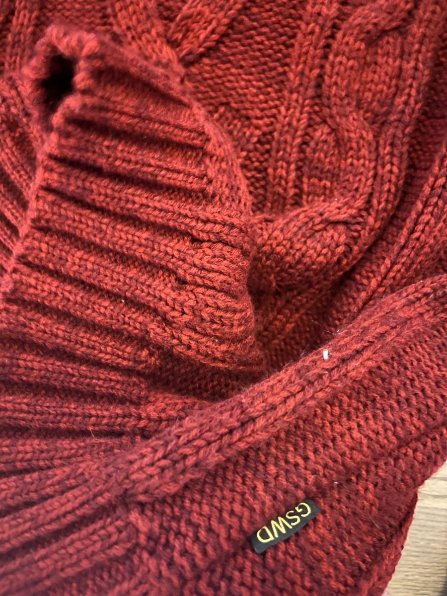 Maglioni & Felpe: Warmer Zopfmuster Rollkragenpullover – Usato da Zürich venduto da Closetbesties 2