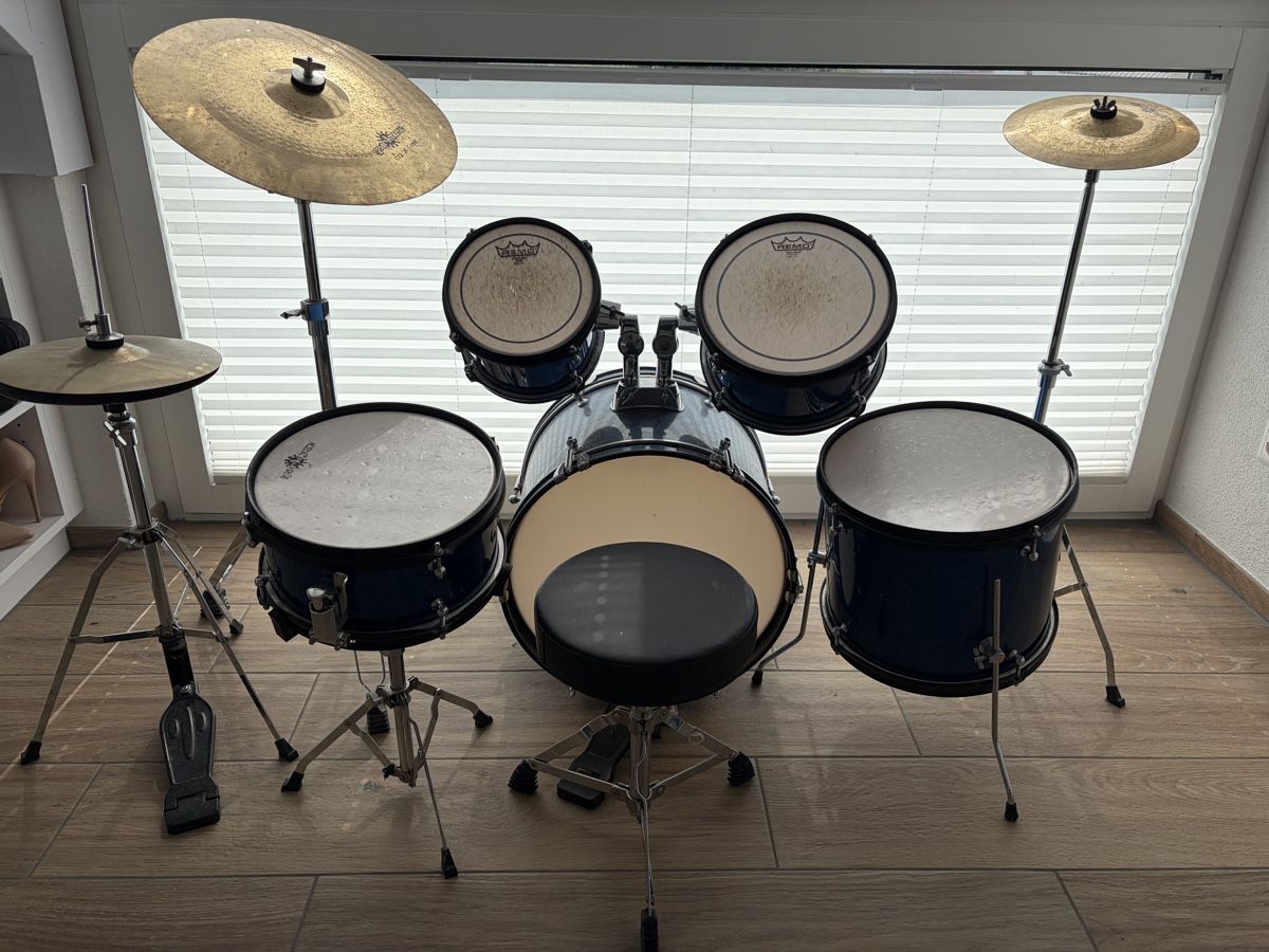 Instruments de musique: Kinder Schlagzeug Set blau gebraucht – D'occasion à Seon par safi2013 1