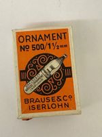 Alte Packungen mit Kalligraphie-Federn