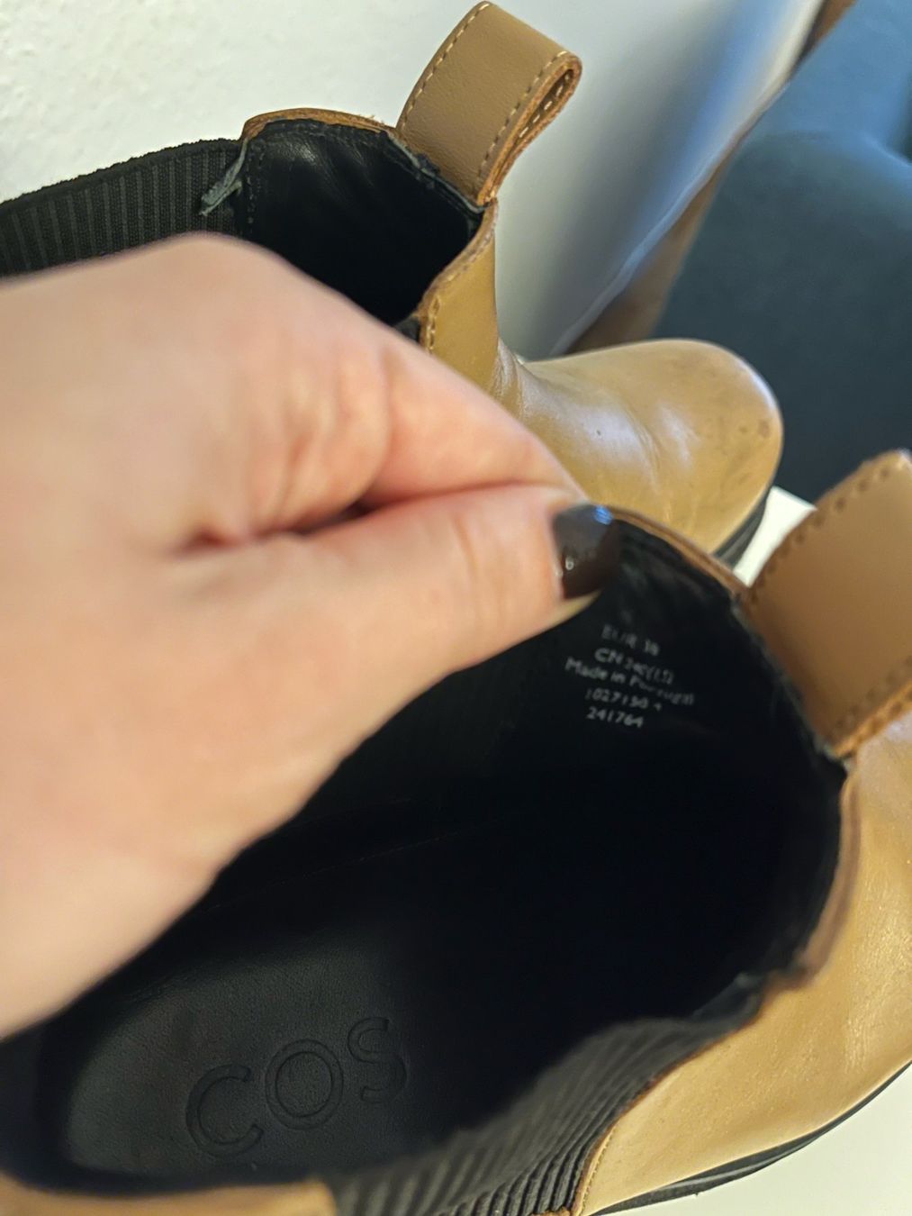 Cos Scarpe da donna: Chelsea boots COS Oker Yellow – Usato da Zürich venduto da ing_d6d9 2
