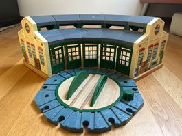 Brio Grosser Ringlokschuppen