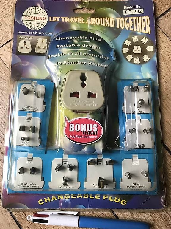 Spine: Adaptateur électrique multiprises emballé – Usato da Genève venduto da Olivi660