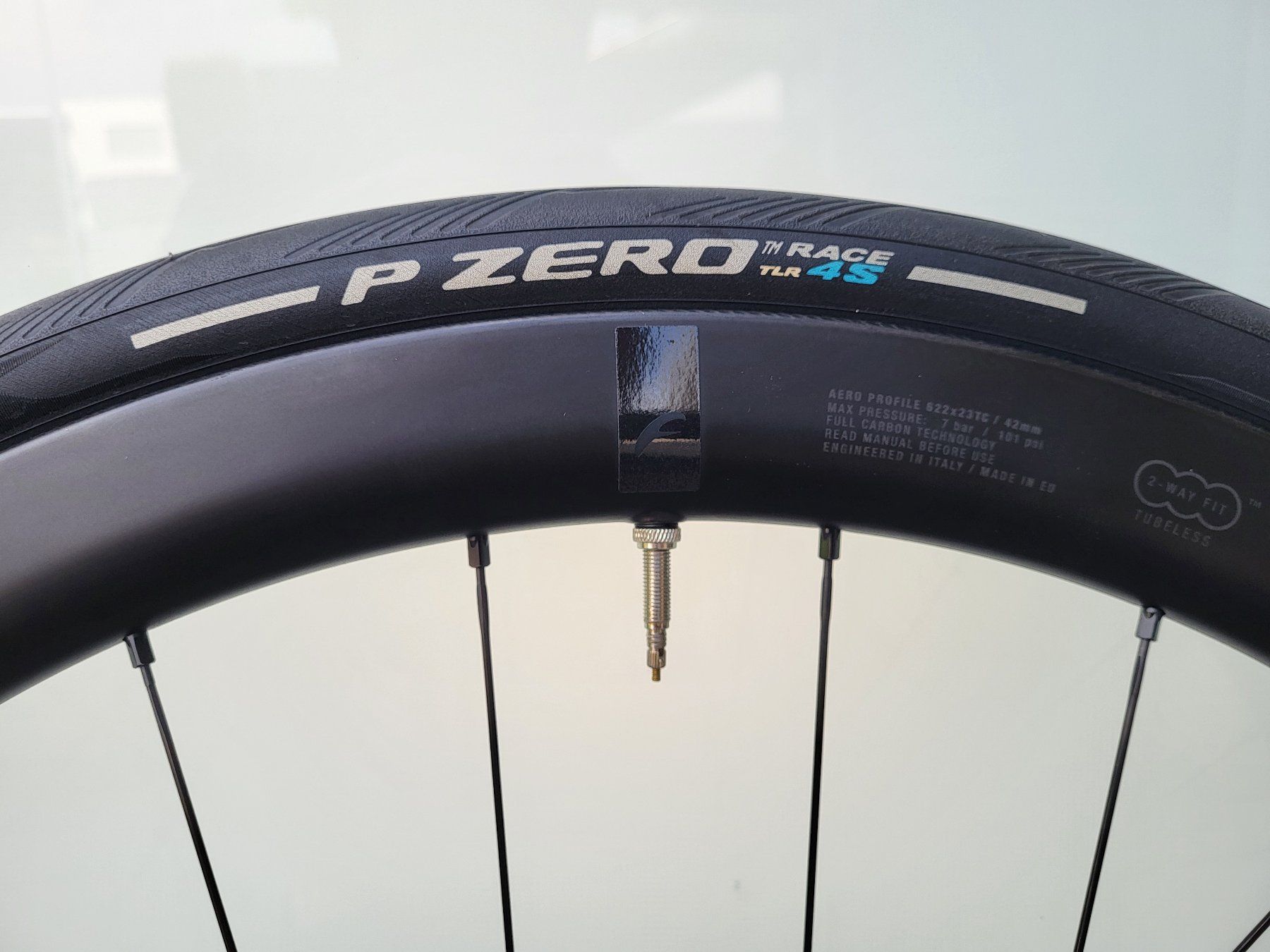 Fulcrum Ersatzteile: Fulcrum Wind DB 42 Carbon – Gebraucht aus Zuckenriet von Grigi0 5