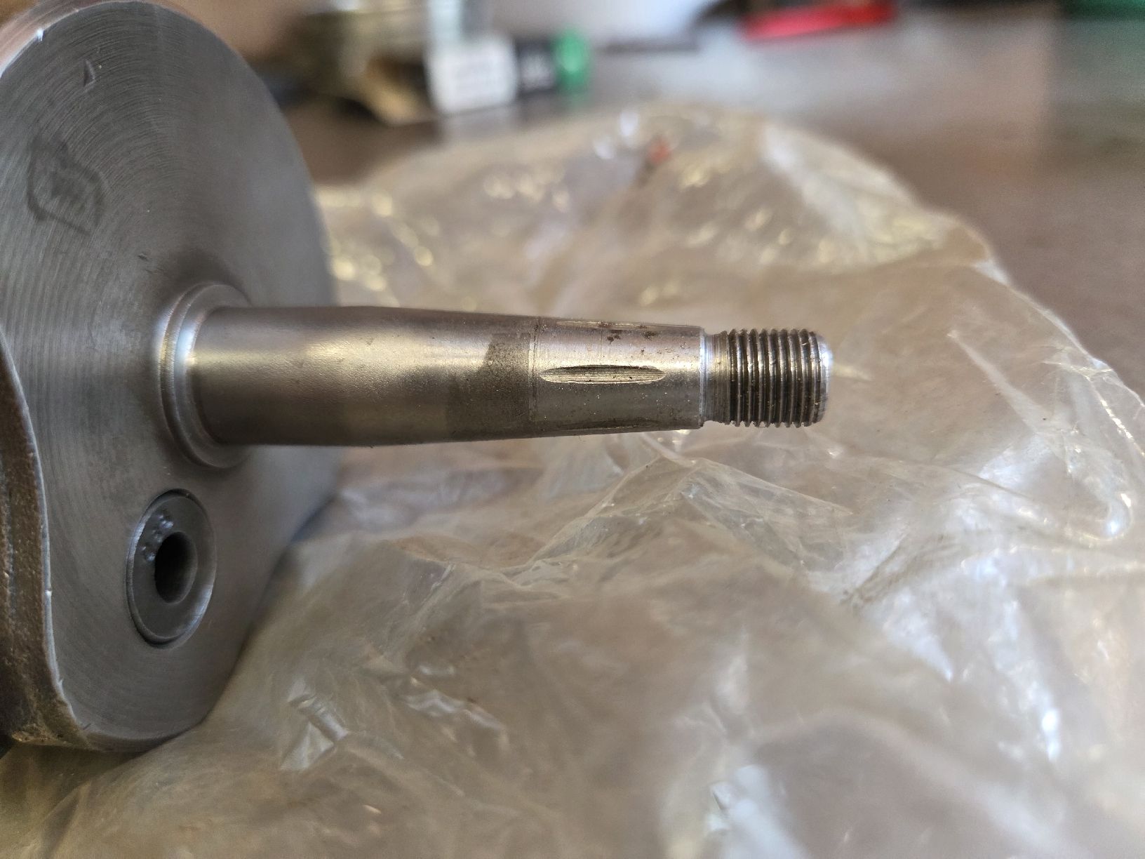 Vespa Tutti pezzi di ricambio per scooter: NOS Vespa Kurbelwelle – Nuovo e nell'imballaggio originale da Eichberg venduto da Schmid-Motos 6