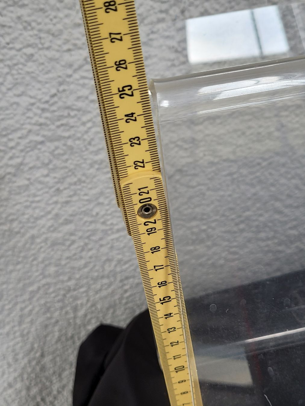 Alle Dekorationen: Cooler Vintage Zeitungsständer Plexiglas  – Gebraucht aus Buttikon SZ von Renco 3