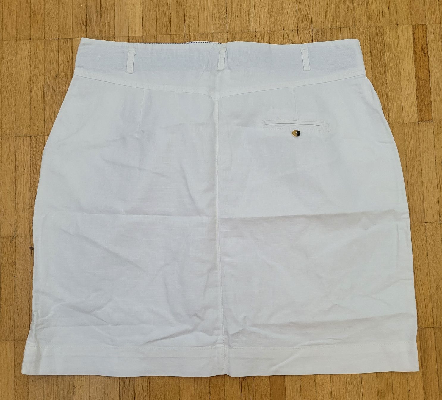 Gonne: 65. Jupe blanche Edeis-  taille inconnues – Usato da Villars-sur-Glâne venduto da m66_dch5 2