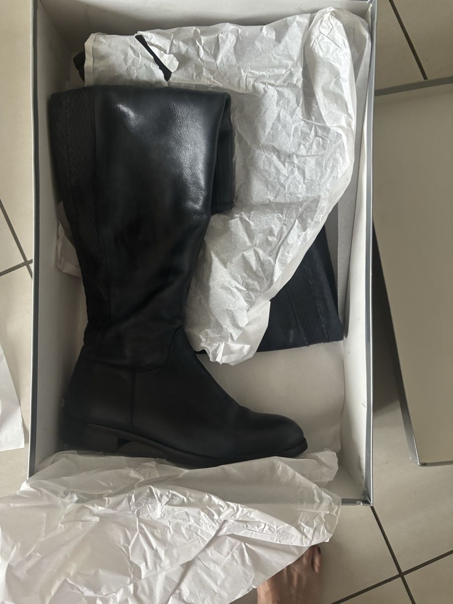 Chaussures femmes: Botte en cuir  – D'occasion à Yverdon-les-Bains par annefu 5