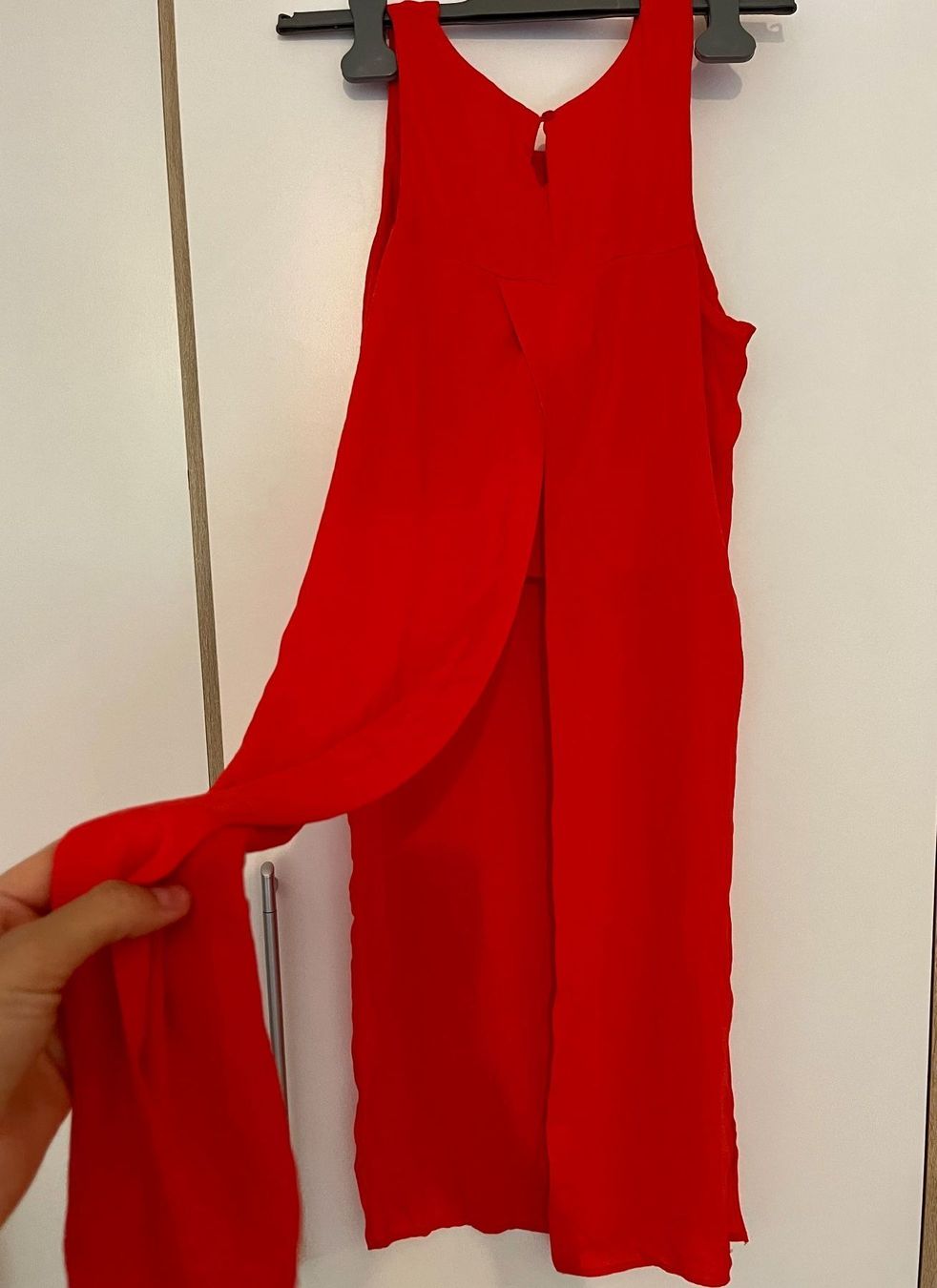 Top: Joli Top Rouge – Usato da Genève venduto da Annilu