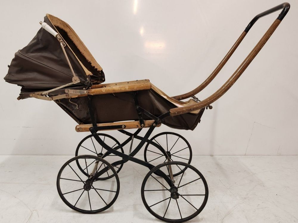 Antiker Kinderwagen historischer Puppenwagen (Gebraucht) in Luzern fr CHF  29  nur Abholung auf Ricardo kaufen