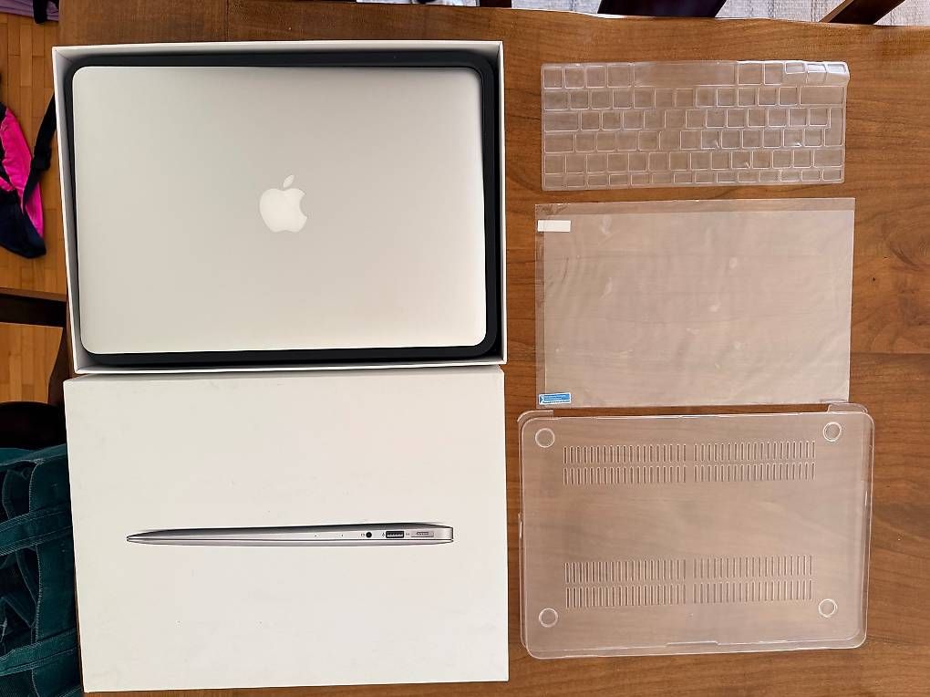 Notebook: Apple MacBook Air 2017 – Usato da Vex venduto da nat_26l5 2