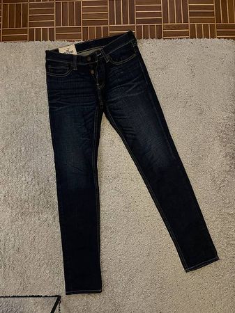 Hollister Super Skinny Jeans Herren  Grösse 29