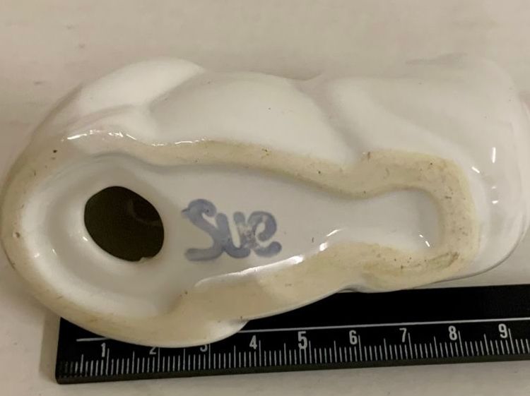 Tutte le decorazioni: Süsses Katzenfigürchen, Keramik, weiss Ki6 – Nuovo (secondo la descrizione) da Erlenbach ZH venduto da Ritschly 3