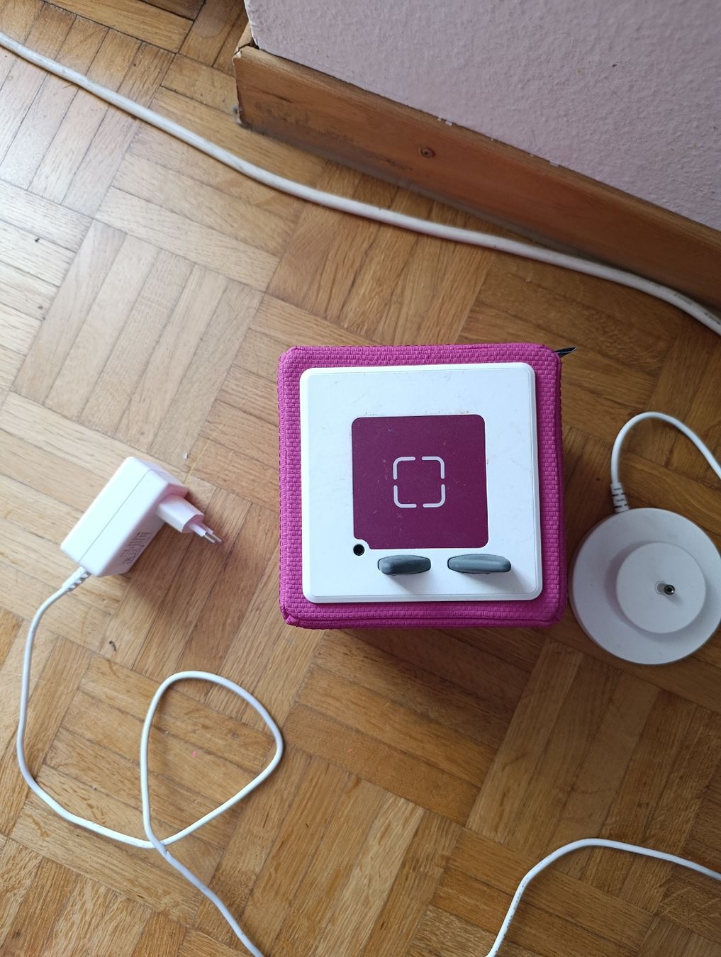 Audiolibri: Toniebox mit Ladekabel & 4 Figuren – Nuovo (secondo la descrizione) da Uitikon Waldegg venduto da MNC8047 1