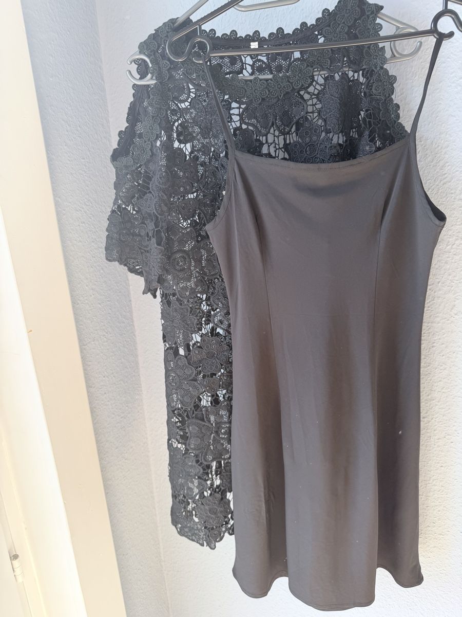 Vestiti: 8 Kleid fur 45 chf – Usato da Münchenstein venduto da By.gabriela.v 4