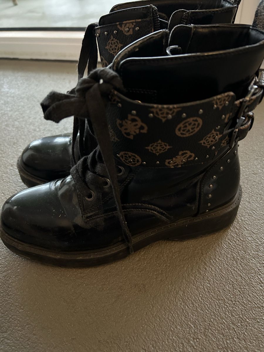 Guess Damenschuhe: Bottines guess femme 36 – Gebraucht aus Martigny von lovejess 1