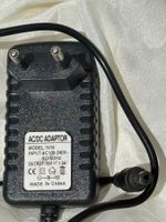 Universelles AC/DC Netzteil (Modell 1515) 15V 1.5A