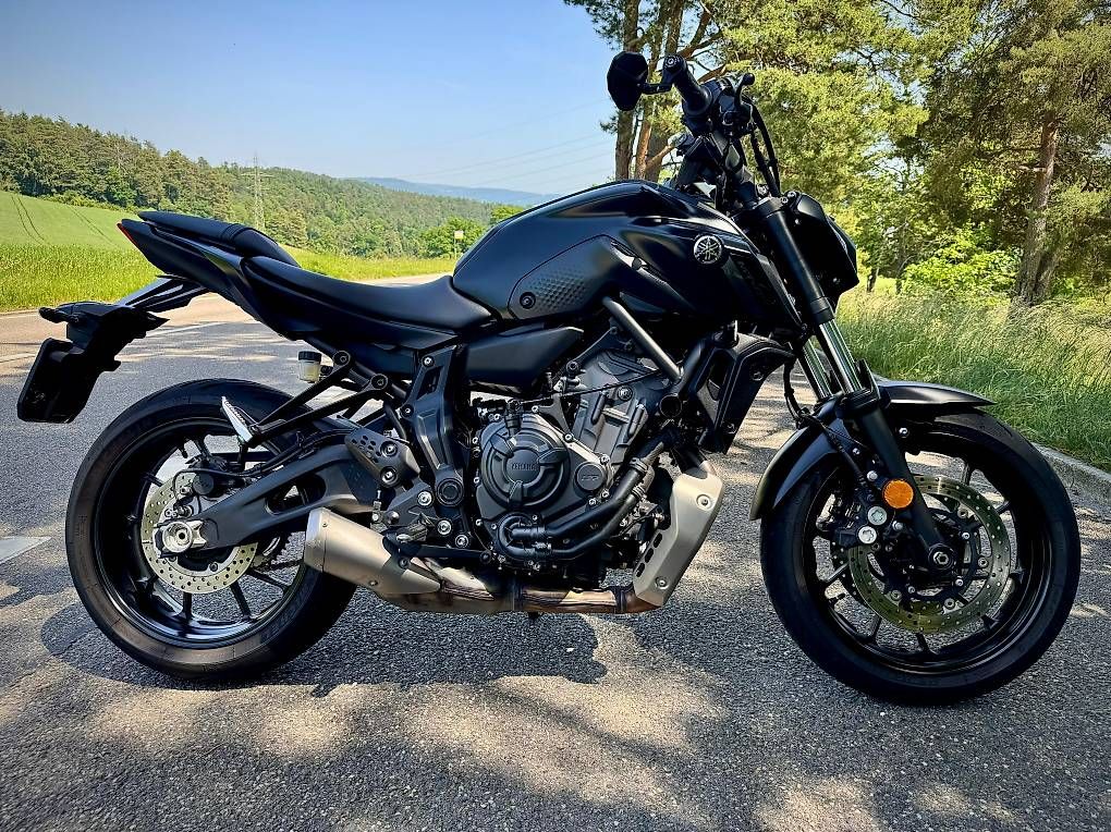Strada: YAMAHA MT-07 – Usato da Ettingen venduto da mus_qx88