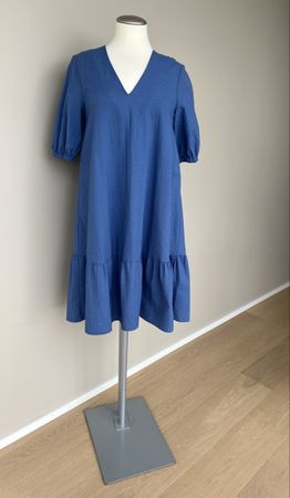 LEVETE Room Kleid Gr.XS NEUW. NP219,-
