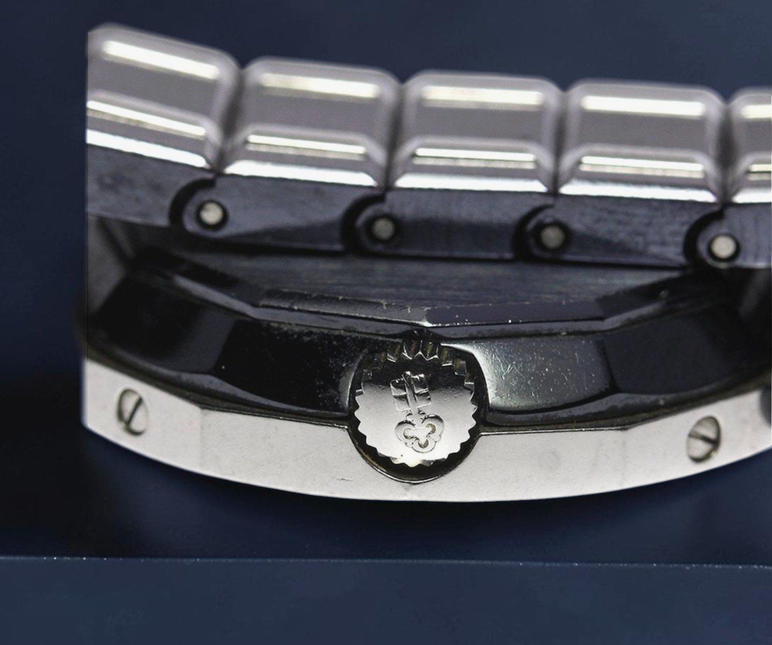 Corum Orologi: Corum Admiral's Cup Gun Blue Watch – Usato da Morges venduto da thetimebureau 2