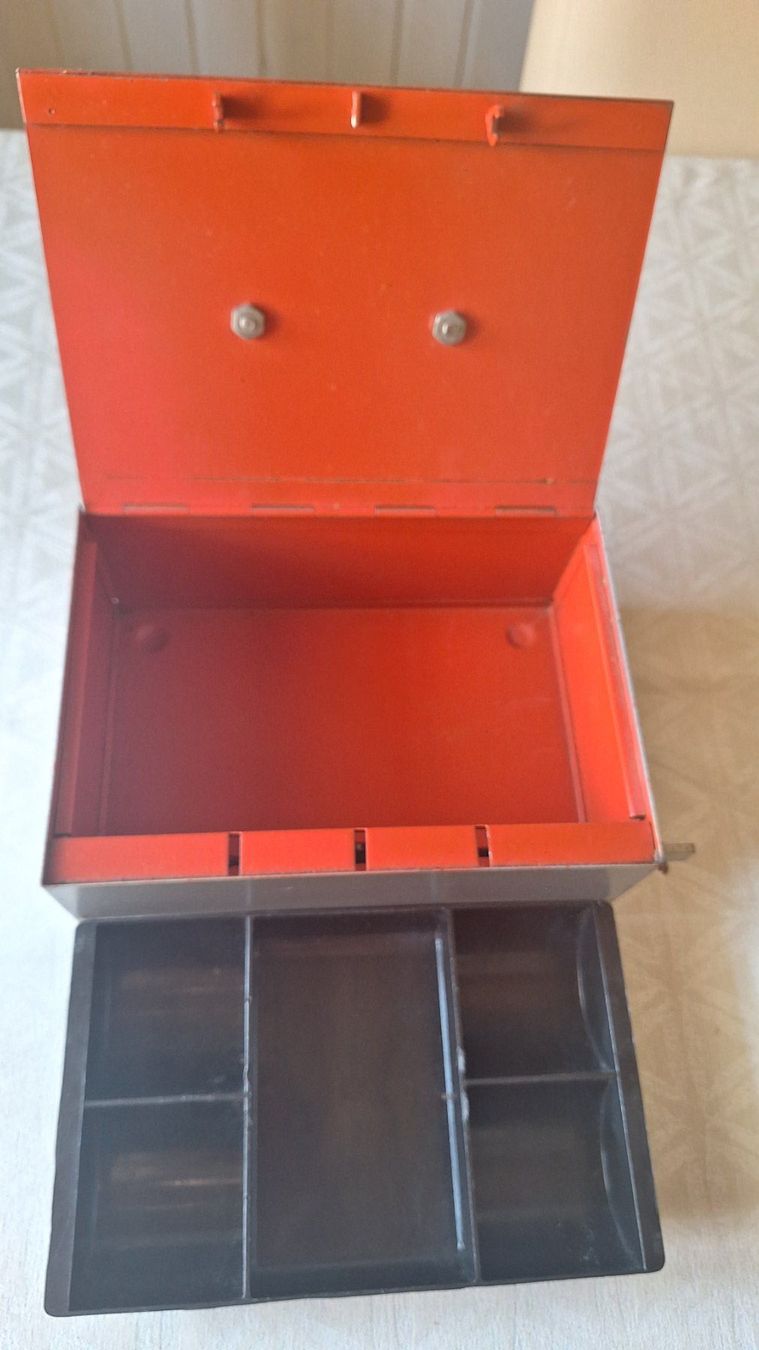 Musicassette: Vintage Geldkassette  Wesco – Usato da Dornach venduto da majo8689 6
