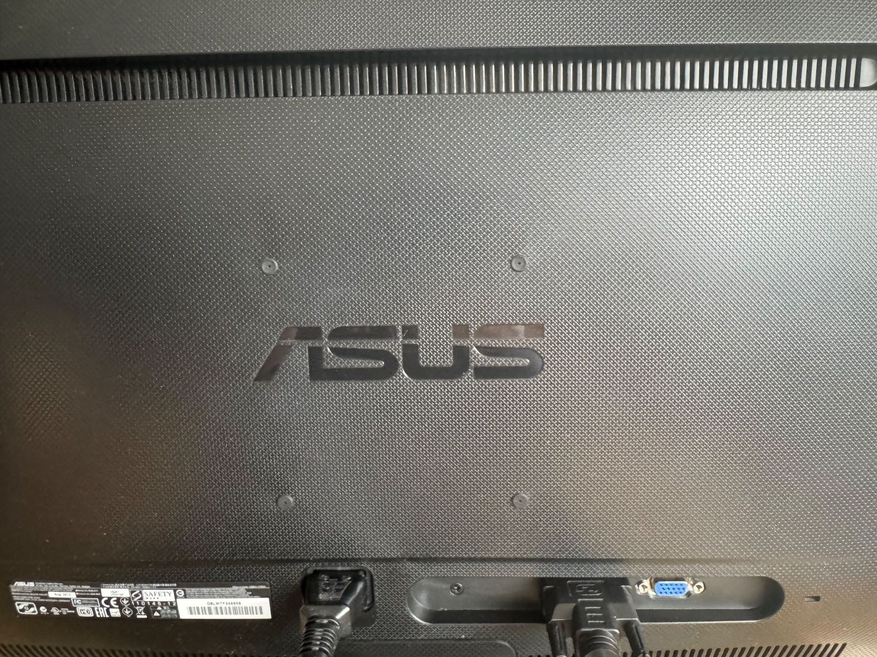 Asus PCs: PC Monitor – Gebraucht aus Luzern von luga01 4