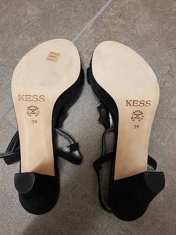 Scarpe da donna: Schuhe von Kess – Usato da Hinterkappelen venduto da S_Ritzkat 1