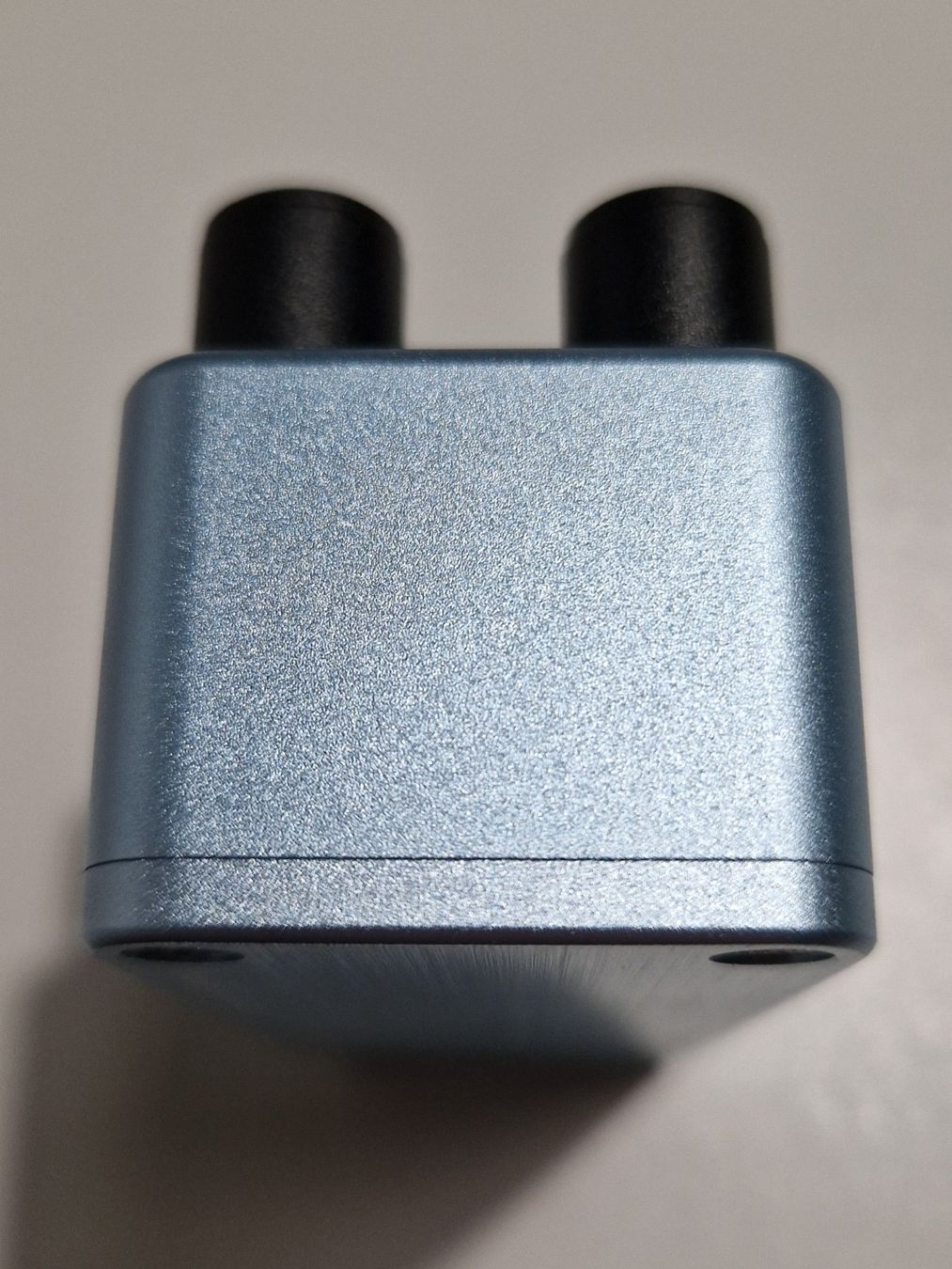 Strumenti musicali: One Control Blue 360 "Amp-in-a-Box" – Usato da Olten venduto da gopm 6